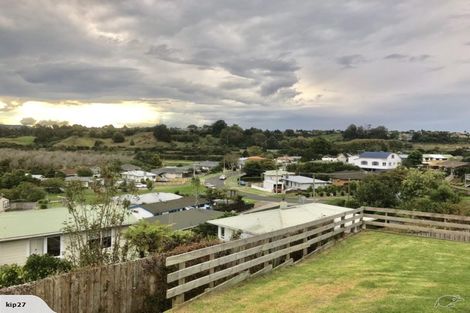 Photo of property in 18f Humber Crescent, Gate Pa, Tauranga, 3112