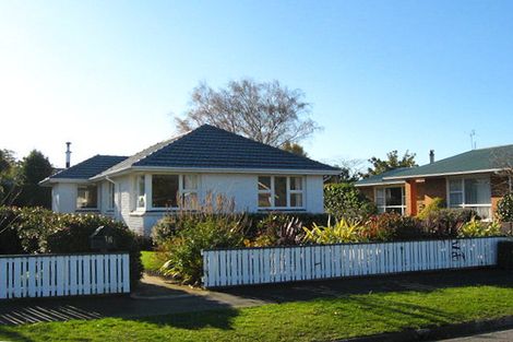 Photo of property in 16 Hurunui Street, Cracroft, Christchurch, 8025
