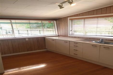 Photo of property in 23 Lillian Place, Orewa, 0931