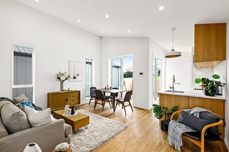 Photo of property in 19 Matakohe Road, Westgate, Auckland, 0814