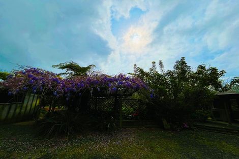 Photo of property in 233 Waihoehoe Road, Drury, 2577