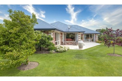 Photo of property in 61 Chesterfield Mews, Russley, Christchurch, 8042