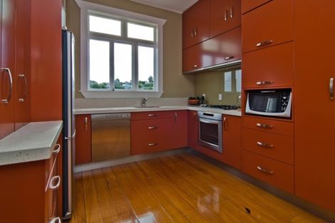 Photo of property in 54 Quadrant Road, Onehunga, Auckland, 1061