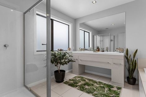 Photo of property in 128 Castlewold Drive, Bethlehem, Tauranga, 3110