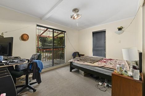 Photo of property in 9 Hobbit Lane, Pinehaven, Upper Hutt, 5371