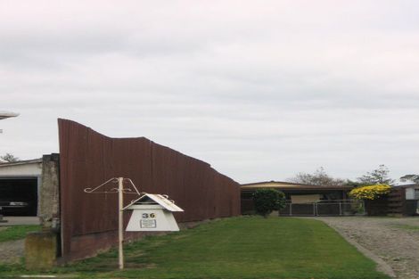 Photo of property in 36 Amberley Avenue, Westbrook, Palmerston North, 4412