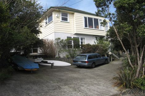 Photo of property in 25 Versailles Street, Karori, Wellington, 6012