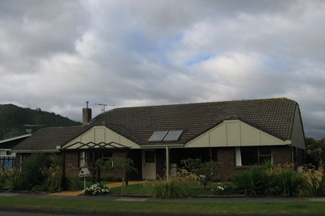 Photo of property in 66 Belvedere Avenue, Waikanae, 5036