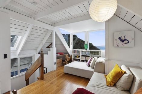 Photo of property in 44 Orangi Kaupapa Road, Northland, Wellington, 6012