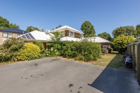 Photo of property in 105 Waimairi Road, Ilam, Christchurch, 8041