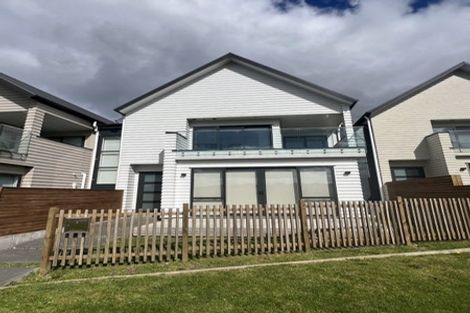 Photo of property in 6 Arran Point Parade, Orewa, 0931