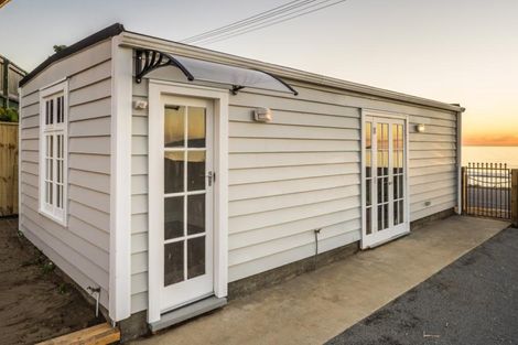 Photo of property in 60 The Parade, Paekakariki, 5034