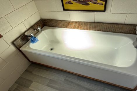Photo of property in 1007a Caroline Road, Mayfair, Hastings, 4122