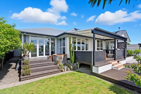 Photo of property in 112 Hills Road, Edgeware, Christchurch, 8013