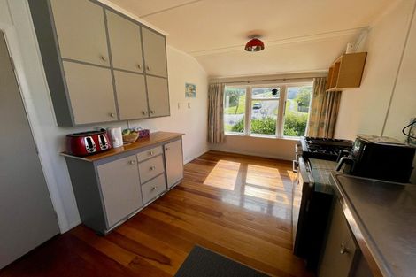 Photo of property in 27 Dimock Street, Titahi Bay, Porirua, 5022