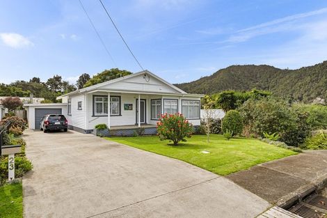 Photo of property in 23 Shortland Street, Regent, Whangarei, 0112