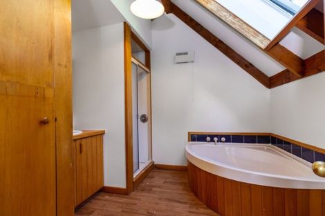 Photo of property in 24 Mcmillan Road, Arthurs Point, Queenstown, 9371