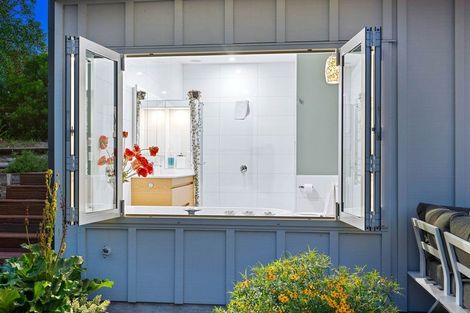 Photo of property in 104 Raukawa Road, Peka Peka, Waikanae, 5391