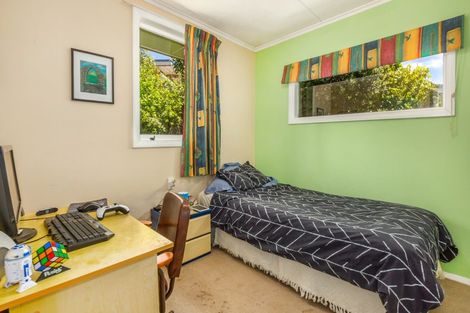 Photo of property in 2 Donlin Road, Pukerua Bay, 5026