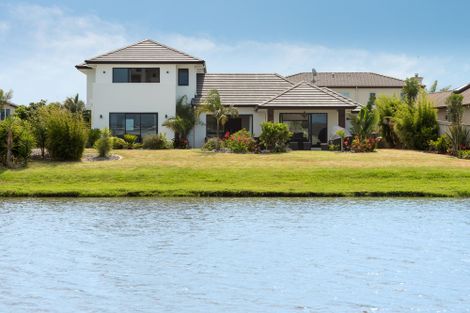 Photo of property in 22 Waimarama Close, Papamoa Beach, Papamoa, 3118