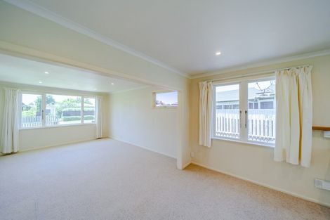 Photo of property in 36 Upham Street, Havelock North, 4130