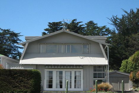 Photo of property in 4 Rotten Row, Waikuku Beach, 7473