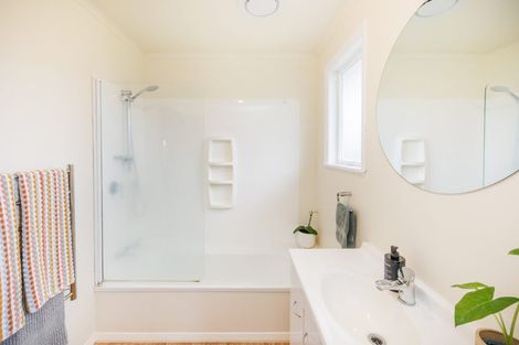 Photo of property in 36 Karamea Crescent, Kelvin Grove, Palmerston North, 4414