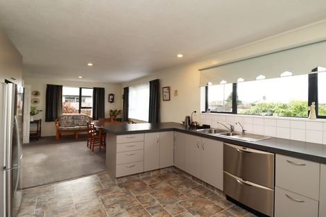 Photo of property in 15 Gordon Street, Weston, Oamaru, 9401