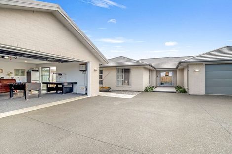 Photo of property in 4 Hunter Lane, Amberley, 7410