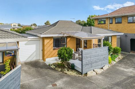 Photo of property in 23b Riverside Road, Orewa, 0931