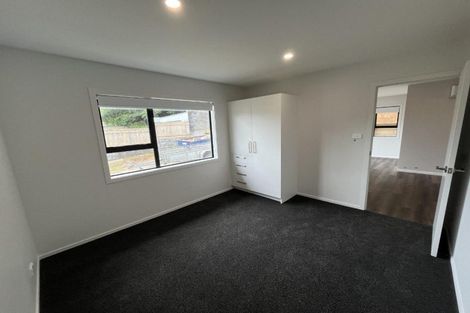 Photo of property in 17 Ambury Place, Merrilands, New Plymouth, 4312
