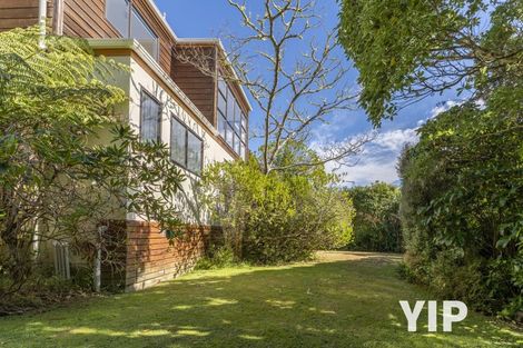 Photo of property in 10 Ellwood Place, Churton Park, Wellington, 6037