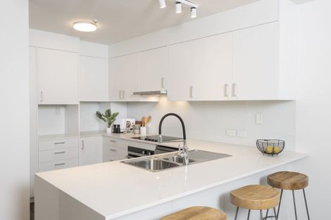 Photo of property in Norfolk Apartments, 7 Ramsgate Terrace, Mairangi Bay, Auckland, 0630