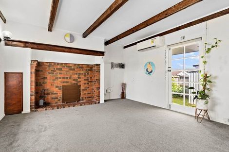 Photo of property in 21 Snell Avenue, Papakura, 2110