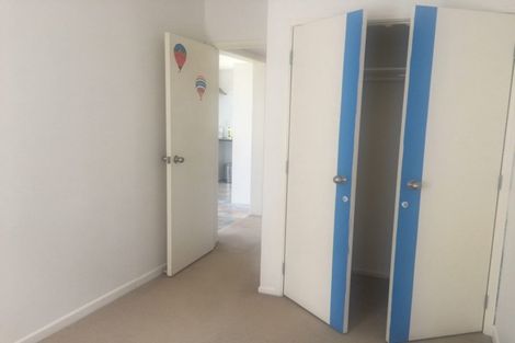 Photo of property in 47 Renfrew Avenue, Sandringham, Auckland, 1041