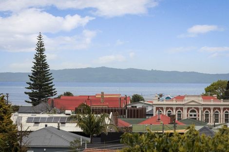 Photo of property in 100 Broad Street, Thames, 3500