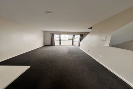 Photo of property in 4/10 Ruru Street, Eden Terrace, Auckland, 1021