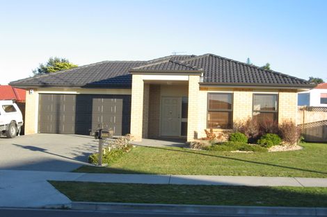 Photo of property in 20 Belfry Place, Wattle Downs, Auckland, 2103