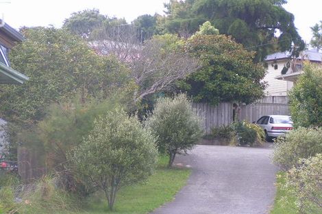 Photo of property in 2/48 Bond Crescent, Forrest Hill, Auckland, 0620