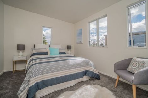 Photo of property in 435c West Coast Road, Glen Eden, Auckland, 0602