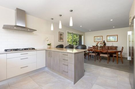 Photo of property in 5 Fendalton Place, Hatfields Beach, Orewa, 0931