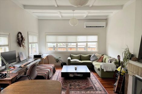 Photo of property in 30 Arabi Street, Sandringham, Auckland, 1041