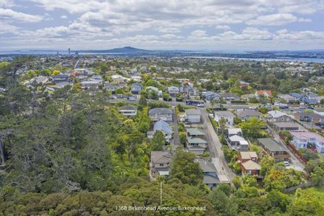 Photo of property in 136b Birkenhead Avenue, Birkenhead, Auckland, 0626