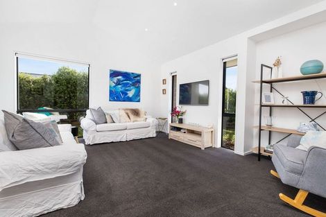 Photo of property in 38 Flint Road, Rolleston, 7614