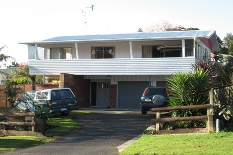 Photo of property in 10 Crawford Crescent, Te Kamo, Whangarei, 0112