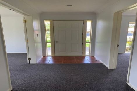 Photo of property in 3 Cairns Crescent, Rototuna, Hamilton, 3210