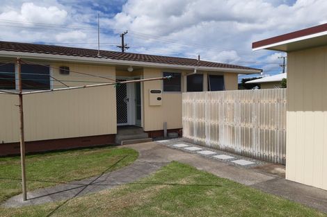 Photo of property in 73 Polson Street, Castlecliff, Whanganui, 4501