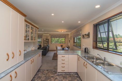 Photo of property in 32 Kerrytown Road, Levels, Timaru, 7975