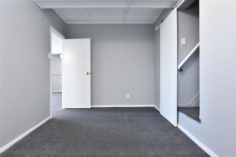 Photo of property in 33 Mount Royal Avenue, Mount Albert, Auckland, 1025