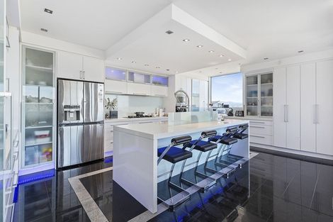 Photo of property in 56 Tamworth Crescent, Newlands, Wellington, 6037